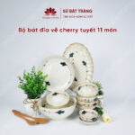 Set of 11 pieces