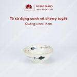 The bowl is usually 16cm in diameter