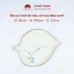 Cordate leafshape with blue cherry blossom painted