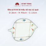 Cordate leafshape with blue vegetable motif painted