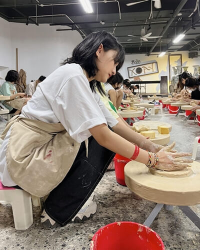 Grow Your Knowledge on Export Markets for Bat Trang Ceramics